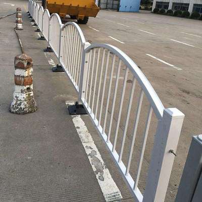 廣東重型道路護(hù)欄交通護(hù)欄,熱鍍鋅道路護(hù)欄廠(chǎng)家
